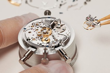 无锡卡地亚手表官售后维修点位置