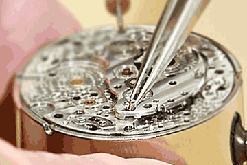 无锡卡地亚手表维修服务店地址查询